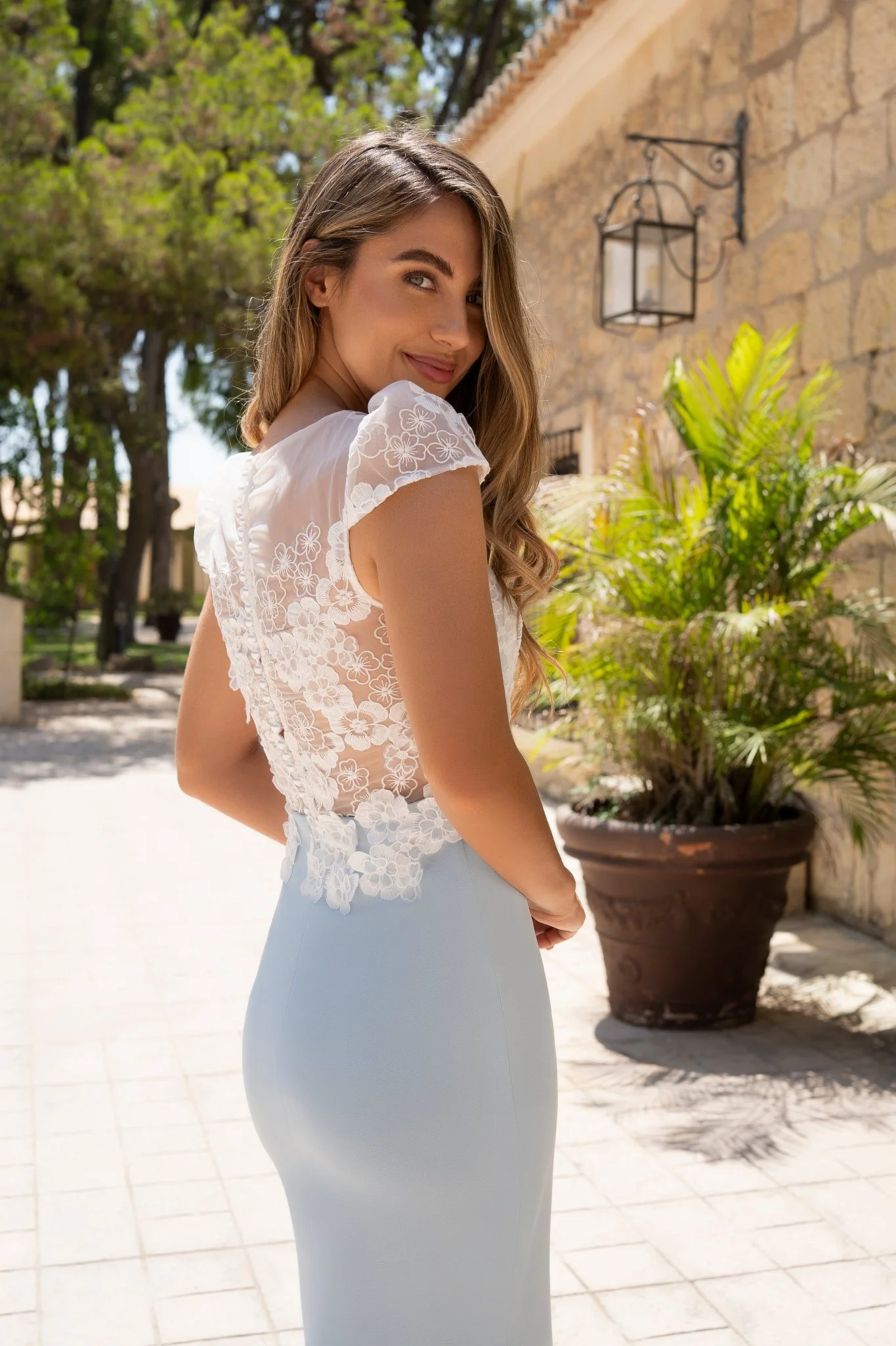 AIMEE - Image 8